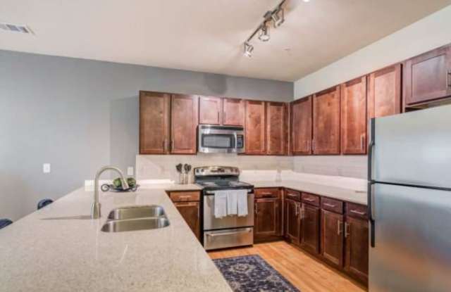 11333 Farrah Ln Gallery 4