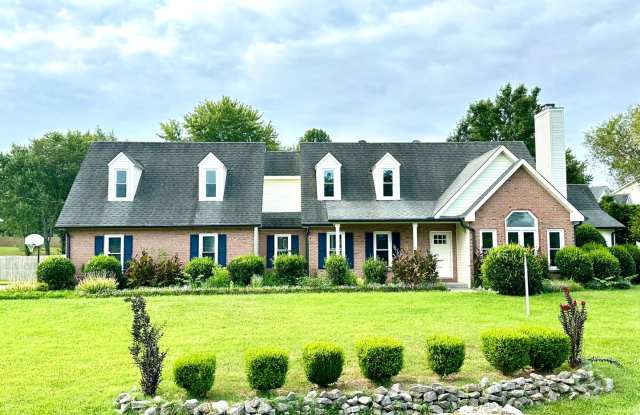 Stunning Single-Family Home with Plenty of Charm! photos photos