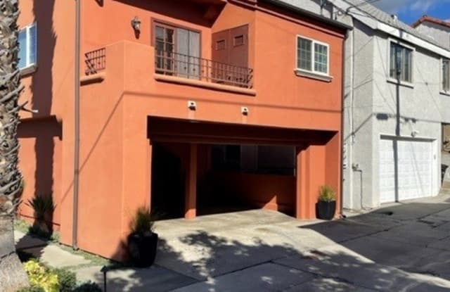 500 Dahlia Avenue - 500 Dahlia Avenue, Newport Beach, CA 92625