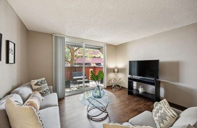 Glen at Hidden Valley photos photos