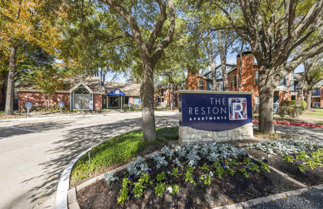 The Reston Apartments photos photos