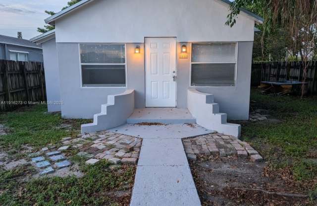 2132 Mckinley St photos photos 2132 Mckinley St photos photos