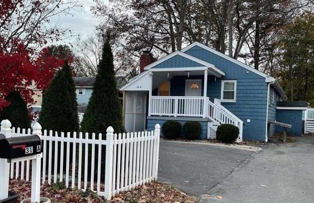 31 Border Rd - 31 Border Road, Holbrook, MA 02343