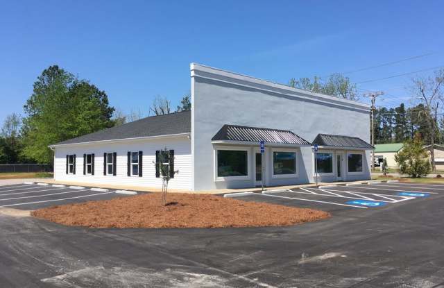 4257 Whiskey Road Gallery 4