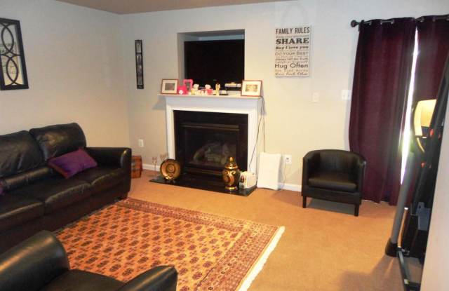 4612 SCOTTSDALE PL Gallery 2