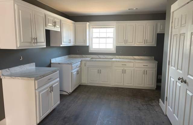 303 Camptown Road C Gallery 2