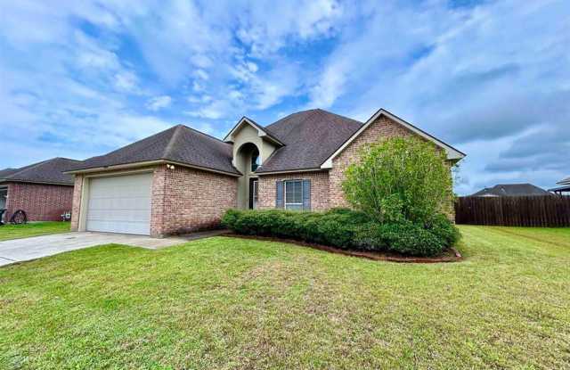 Charming 3BR/2BA Home in the Heart of Prairieville! photos photos