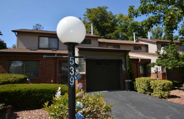 539 BARBERRY LANE - 539 Barberry Lane, New Windsor, NY 12553