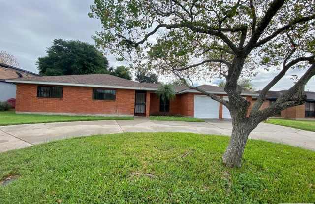 538 LAND O' LAKES DR. photos photos