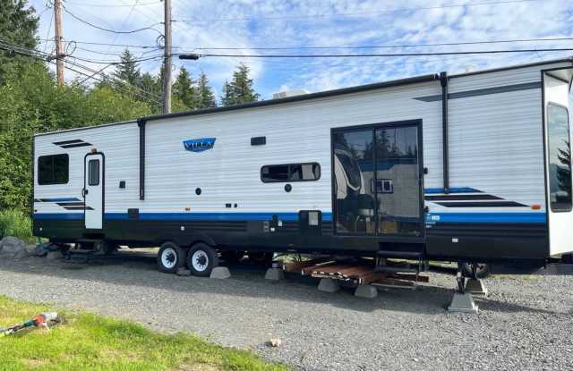11385 N Tongass Highway Gallery 1