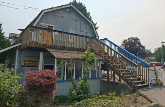 375 Southwest Sedgwick Road Gallery 1
