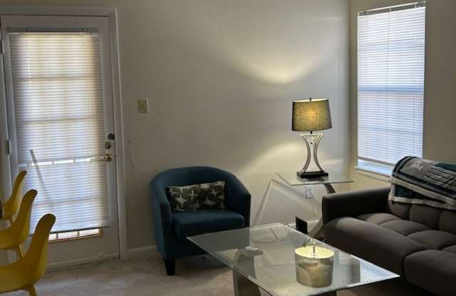 ***2 BED Condo Centrally located!! photos photos