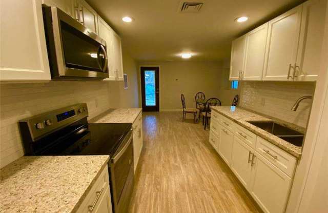 2 Fox Hollow Ridings Court Gallery 3
