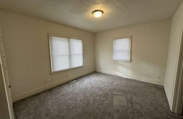 4 East National Street-1 - 4 photos photos