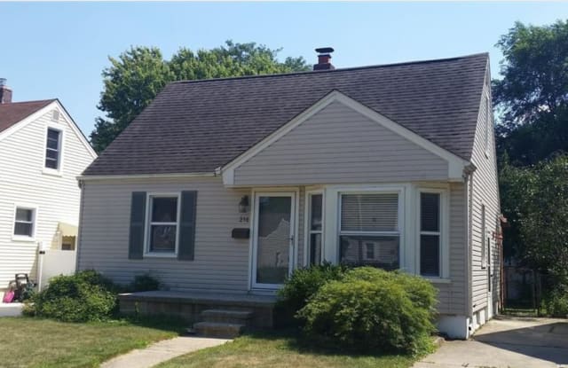 216 Linden Ave - 216 Linden Avenue, Royal Oak, MI 48073