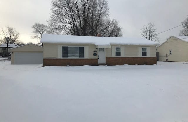 7560 Miami Road - 7560 Miami Rd, Mentor-on-the-Lake, OH 44060