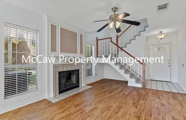 1504 Creek Bank Lane Gallery 2