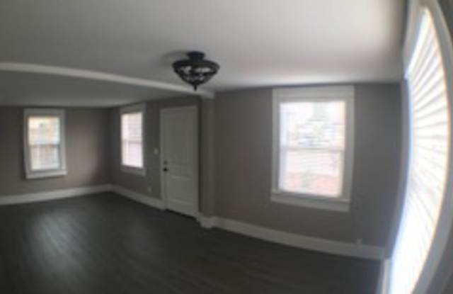 125 Oxford Way photos photos
