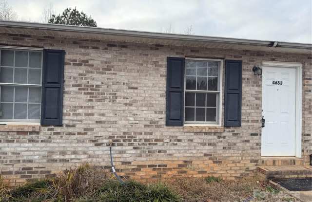 4683 Grassy Creek Road photos photos