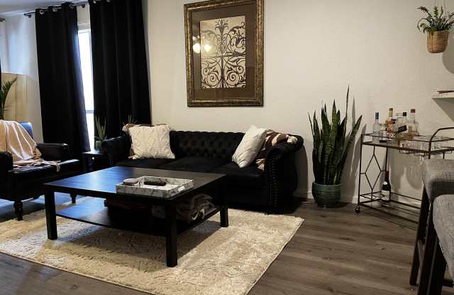 6915 Old Post Loop - 6915 Old Post Loop, Austin, TX 78744