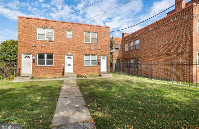 1806 Q STREET SE - 1806 Q Street Southeast, Washington, DC 20020