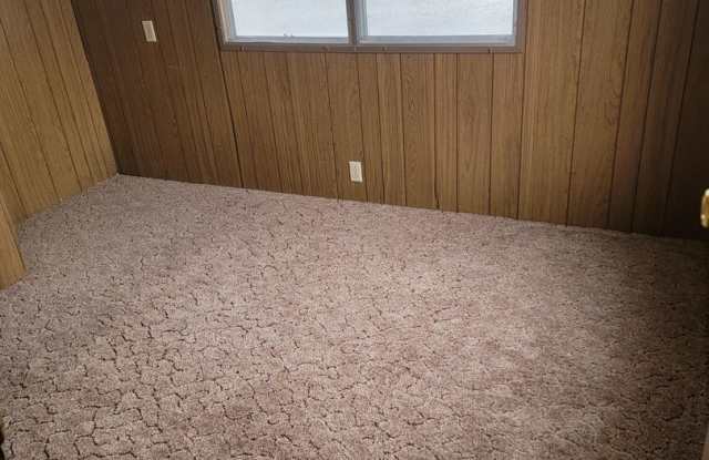 Small 2 bed MH photos photos