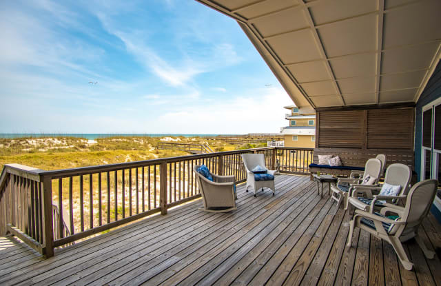 1736 North Fletcher Avenue - 1736 North Fletcher Avenue, Fernandina Beach, FL 32034