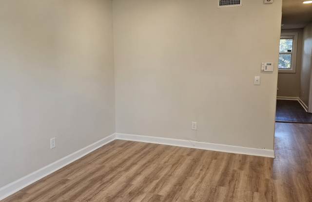 1145 North Graycroft Avenue - 1145 Gallery 2
