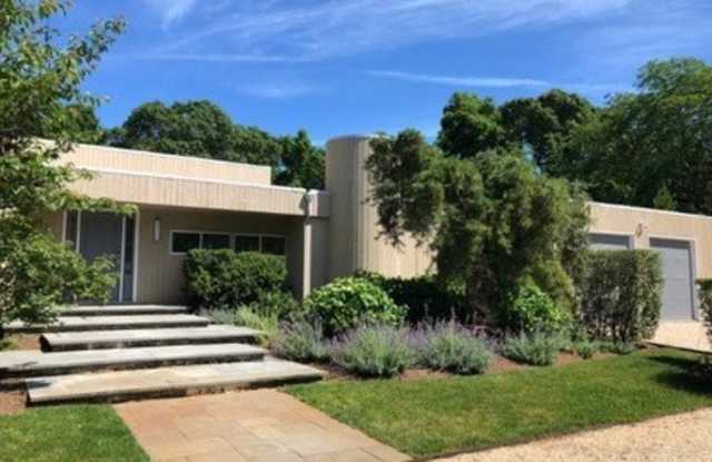 20 Sandys Ln Gallery 2