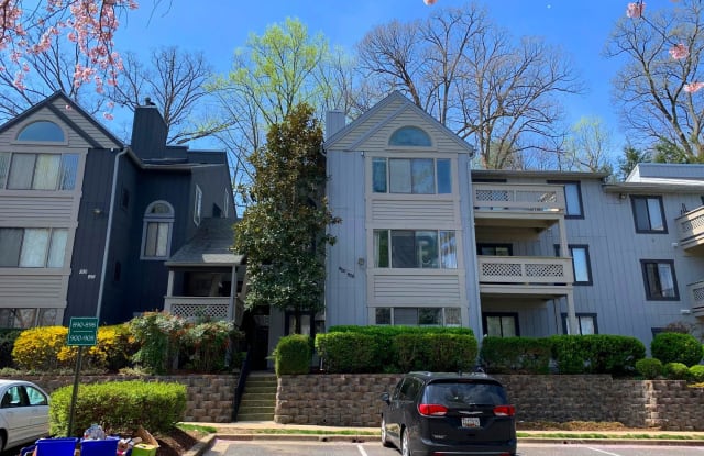 902 WINDBROOKE DRIVE - 902 Windbrooke Drive, Gaithersburg, MD 20879