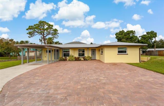 1675 BLAKEMORE LANE photos photos