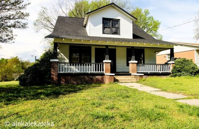 216 Carter Street - 216 Carter Street, Reidsville, NC 27320