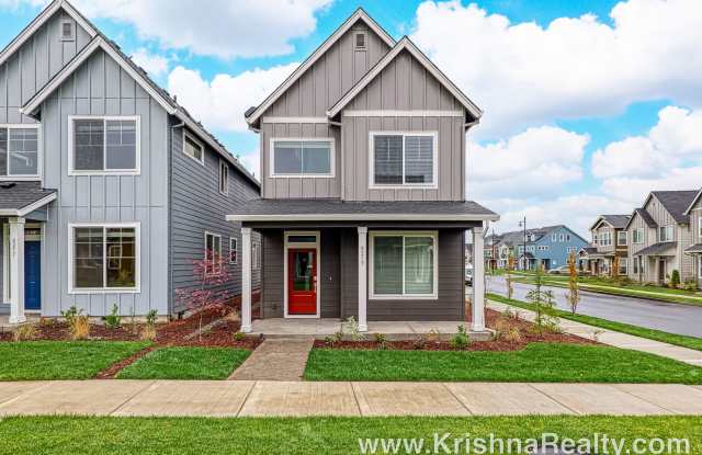 *BRAND NEW* Beautiful 3 BD* + 3rd level Loft/Bonus Room* 2.5 BA* Single Family Home Located in Reeds Crossing *Spectacular Location!* - 8259 Apricot Lane, Washington County, OR 97078