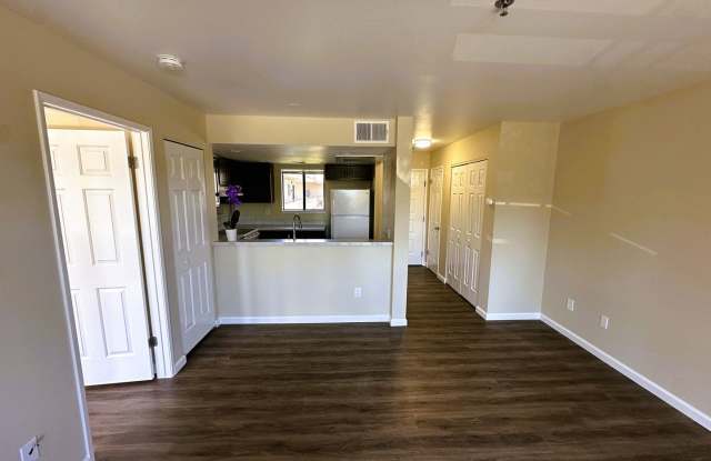 Lovely One Bedroom Condo in Novato photos photos