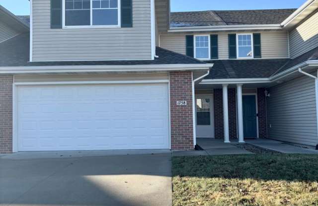 1758 N 177th Plz, Omaha, NE 68118 photos photos