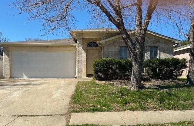 7032 Wagonwheel Road - 7032 Wagonwheel Road, Fort Worth, TX 76133