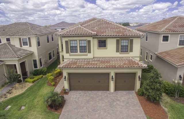 4/4 House w/ Bonus Room in Eagle Creek Golf Community of Lake Nona - 10311 Henbury Street, Orange County, FL 32832