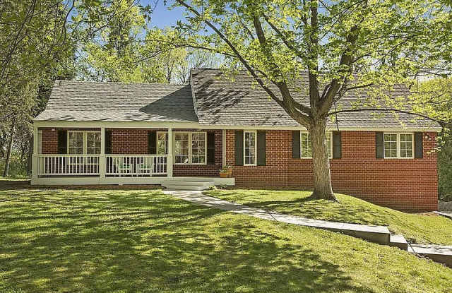 13620 Inverness Road - 13620 Inverness Road, Minnetonka, MN 55305