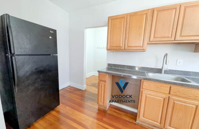31 Charter Oak Pl Gallery 2