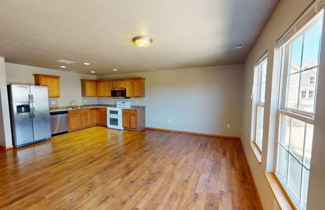 2 Bedroom Ankeny Townhome Available NOW! photos photos