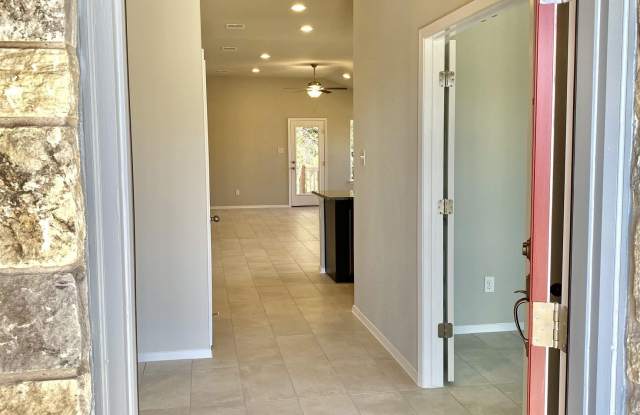 3702 Austin Cove Gallery 3