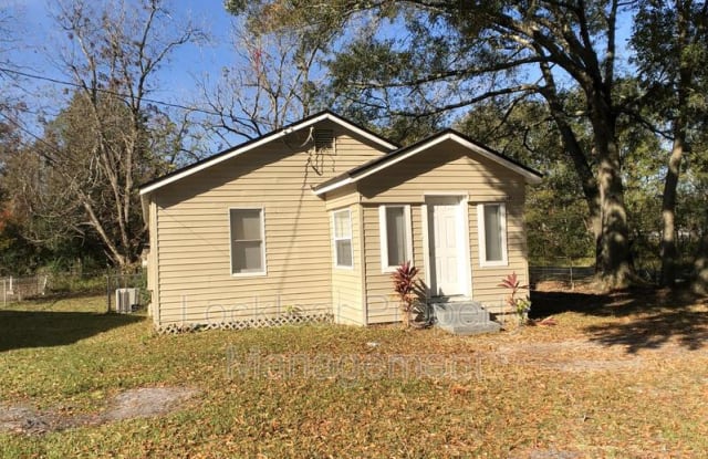 1098 Woodstock Avenue - 1098 Woodstock Avenue, Jacksonville, FL 32254