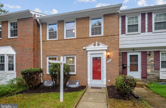 3332 BRECKENRIDGE COURT - 3332 Breckenridge Court, Woodburn, VA 22003
