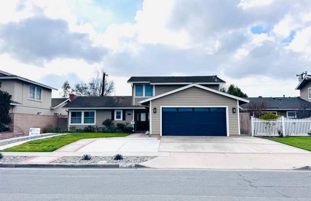 Beautiful 2-story pool home photos photos Beautiful 2-story pool home photos photos