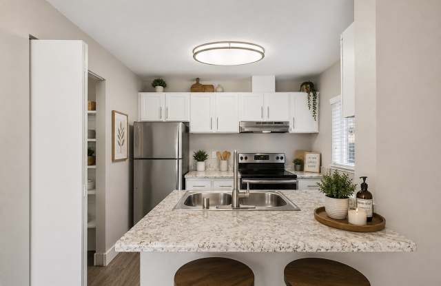 Avana Hamptons Gallery 1