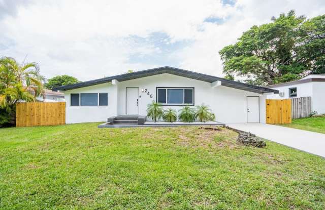 246 NE 118th Street photos photos