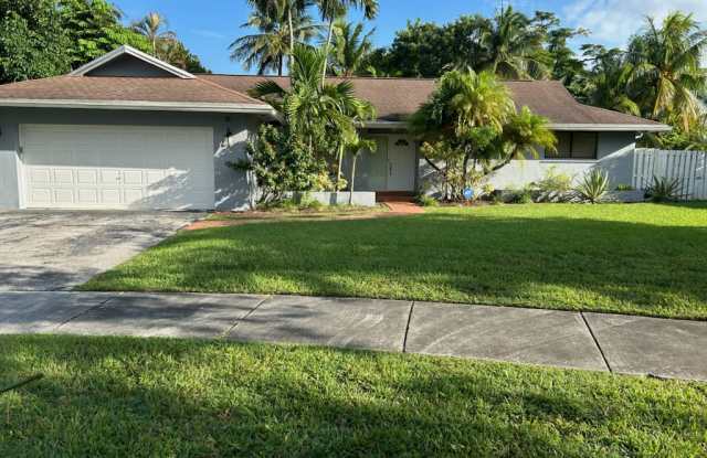 11600 Southwest 107th Terrace - 11600 Southwest 107th Terrace, Kendall, FL 33176