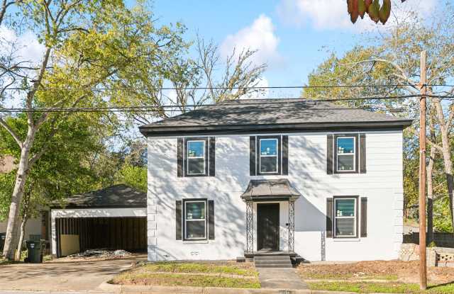 1105 S Chilton Ave photos photos