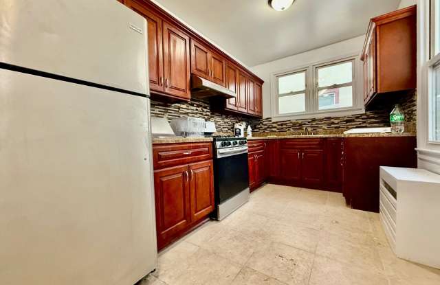 385 ASHFORD AVE - 385 Ashford Avenue, Dobbs Ferry, NY 10522
