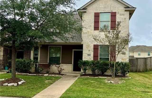 104 Kleine Lane photos photos
